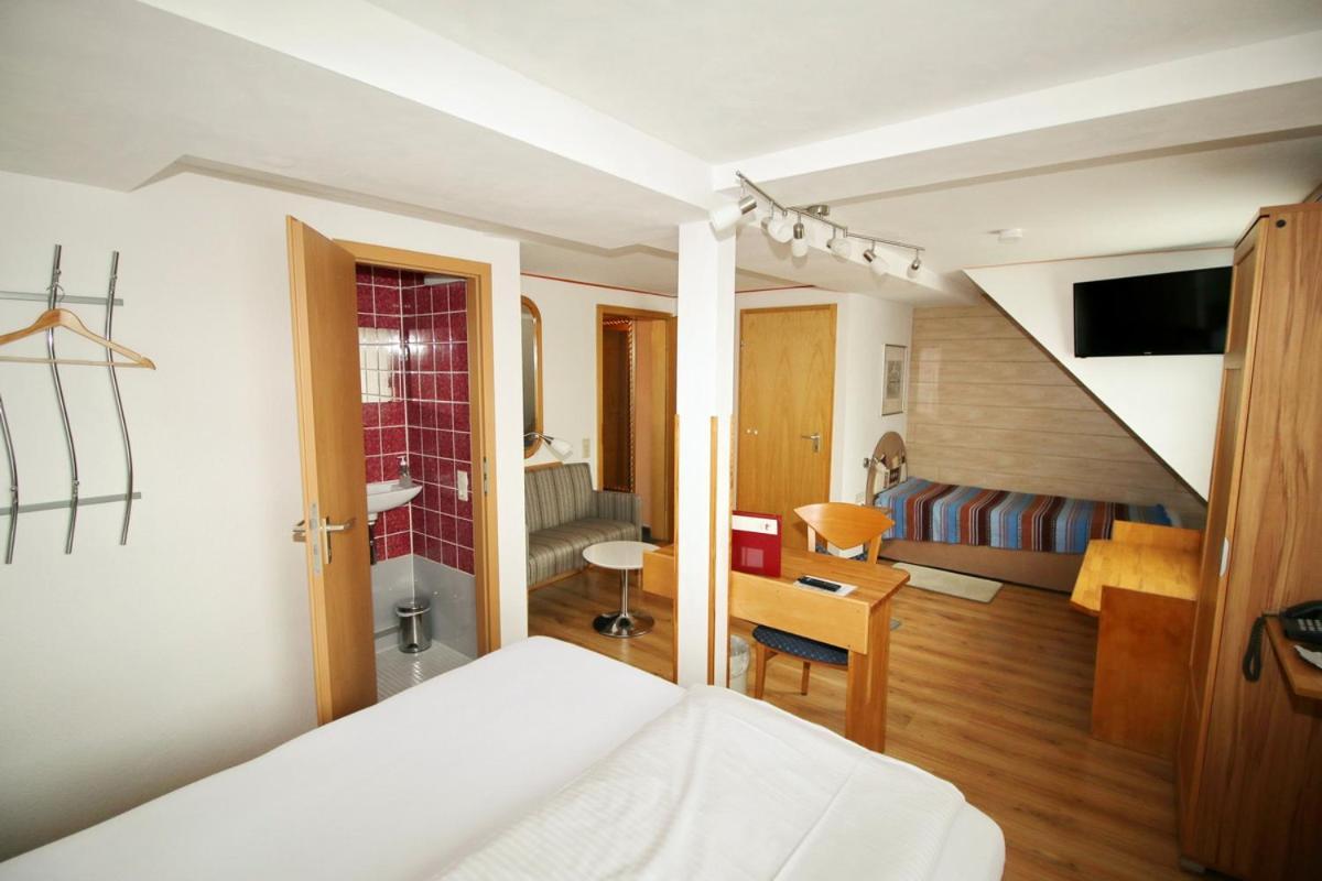 Hotel Venezia Tübingen Екстериор снимка